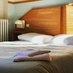 Le Midi Clermont-cournon Hotel 2*