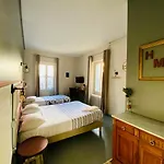 Отель Le Midi Clermont-cournon Курнон-д'Овернь