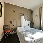 Отель Le Midi Clermont-cournon 2*