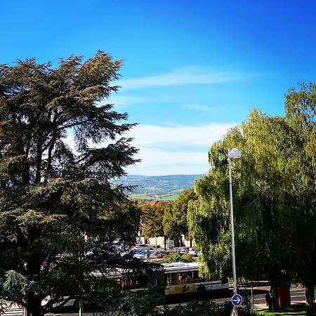 호텔 Le Midi Clermont-cournon 2*