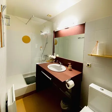 Le Midi Clermont-cournon Hotell