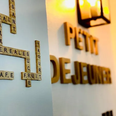 Otel Le Midi Clermont-cournon 2*