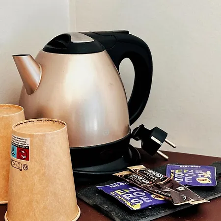 Le Midi Clermont-cournon 2* Cournon-d'Auvergne