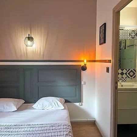Hotell Le Midi Clermont-cournon