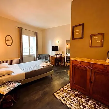 Le Midi Clermont-cournon 2* Cournon-d'Auvergne