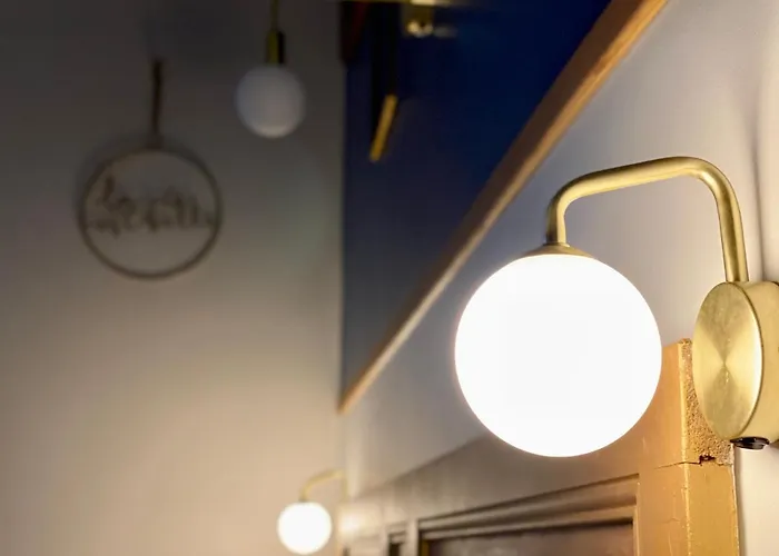 Le Midi Clermont-cournon Hotel 2*