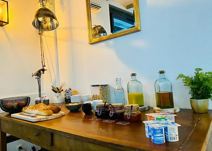 Le Midi Clermont-cournon 2* Cournon-d'Auvergne