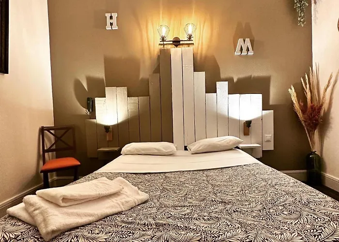 Le Midi Clermont-cournon Hotel 2*